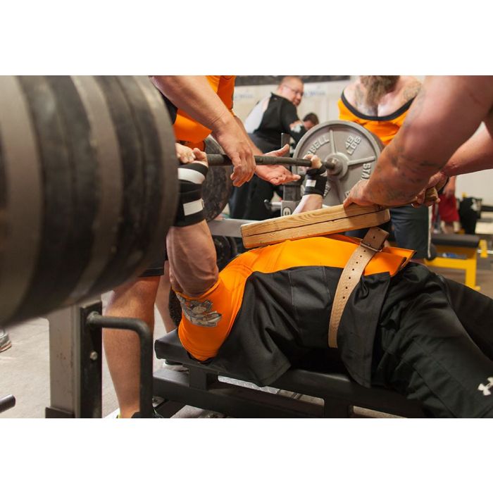 Benching with a belt new arrivals