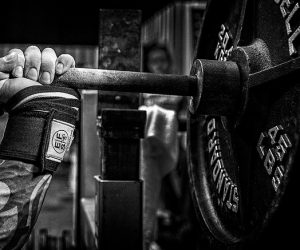 DAILY MOVEMENT - SLOW ECC SPEED BENCH- AMERICAN CAMBERED GRIP BAR