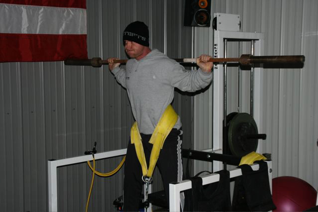 DAILY MOVEMENT - "8" Second Eccentric Belt Squats