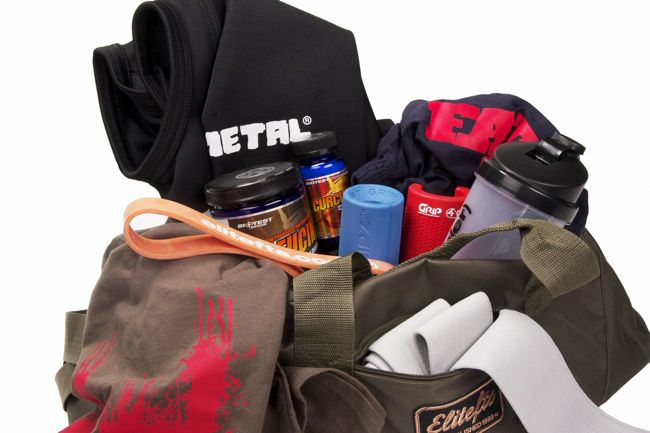 20 Items You Need in Your Gym Bag to be Stronger