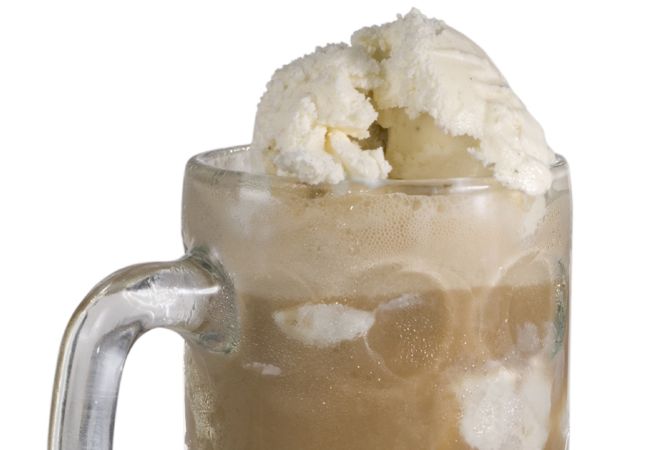 1000 Calorie Bloat: Root Beer Float Protein Shake