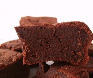 Protein Brownies and a Banana Bread Recipe (Gluten-Free) 
