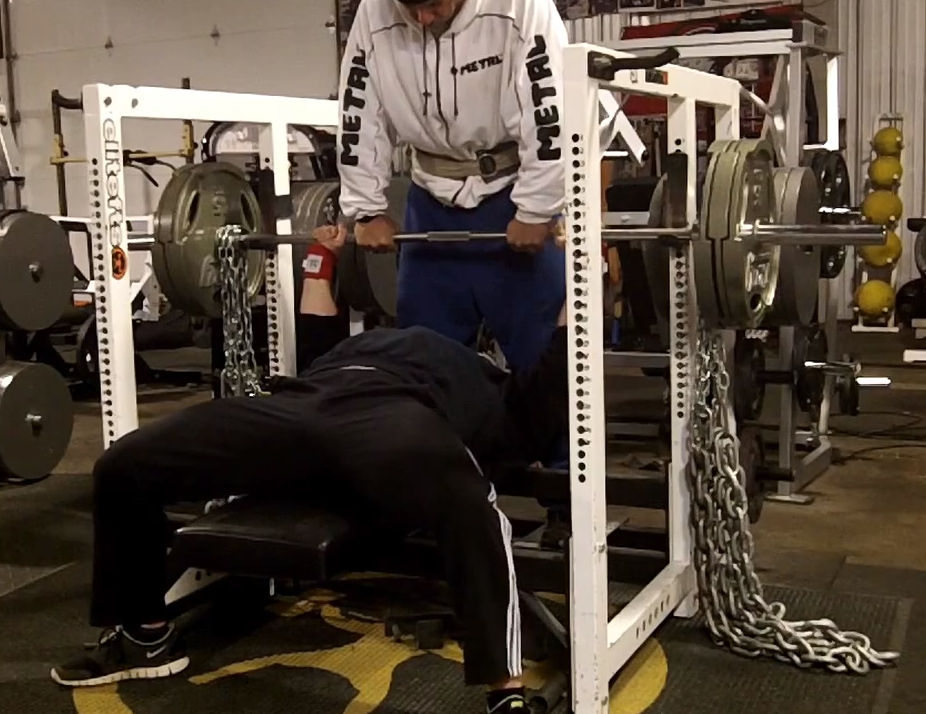 Bench Press w/Chains