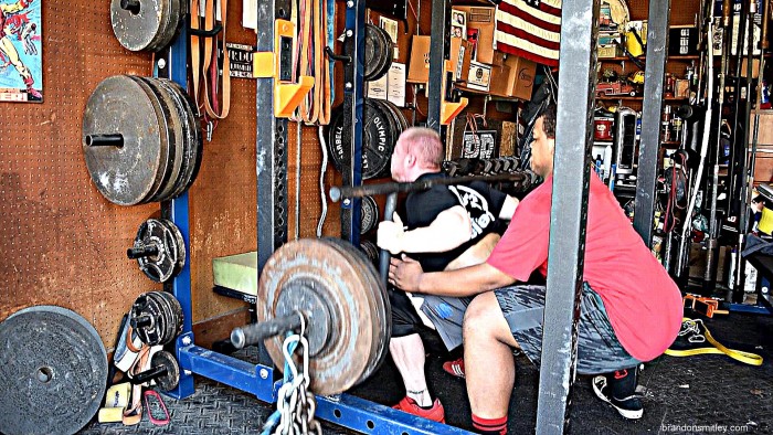 Cambered Squat Bar vs Chains (w/VIDEO)