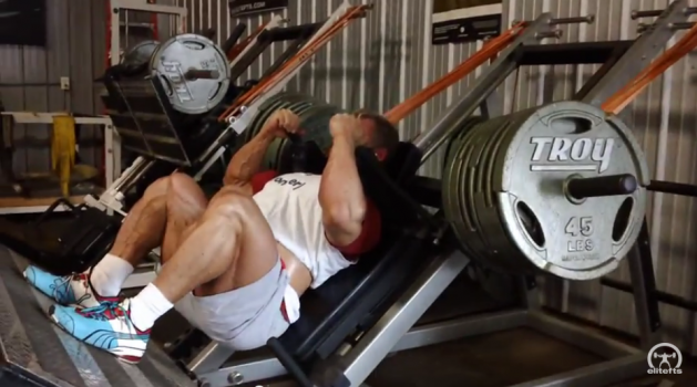 Hack squat: how to do it right and benefits