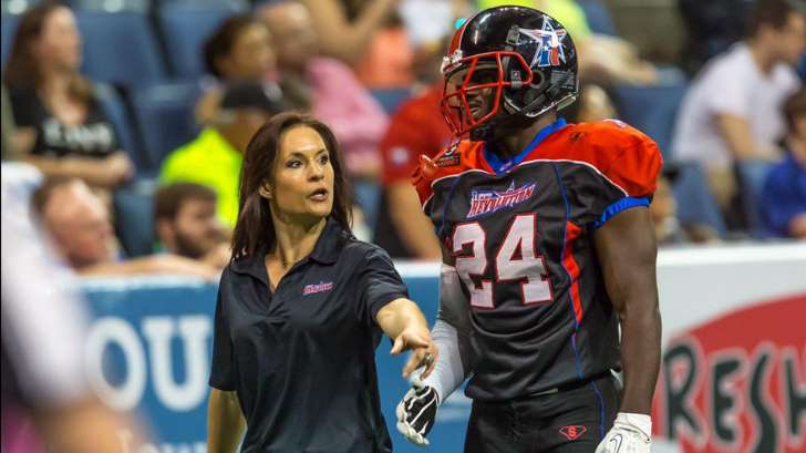 Arizona Cardinals Jen Welter Makes Her Coaching Debut