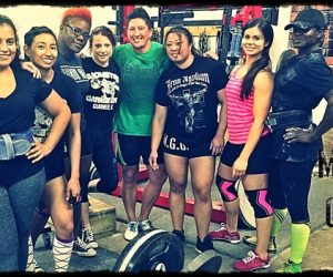 WOMEN POWERLIFTERS SQUAT TRAINING: [EXTENDED FOOTAGE FILMED IN HD] 