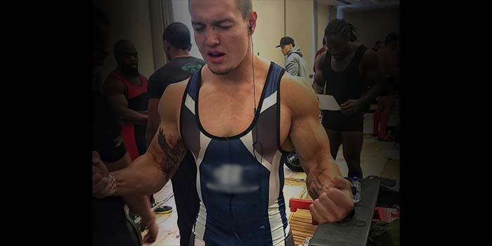 Jesse Norris Breaks All-Time World Record 198-Pound Raw Total