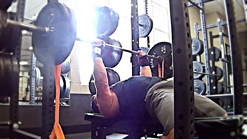 Speed Bench vs Light Bands Wk1: 8x3 w/ 185+bands & Close Grip Incline Bench (Video)