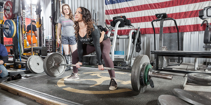 Strong(her) Bench Press Progressions for the Novice Female Lifter