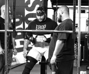 1015lb Squat Straps down *Video