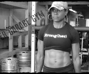 WOMEN'S RAW BENCH PRESS TRAINING: [HD TRAINING FOOTAGE INCLUDED]