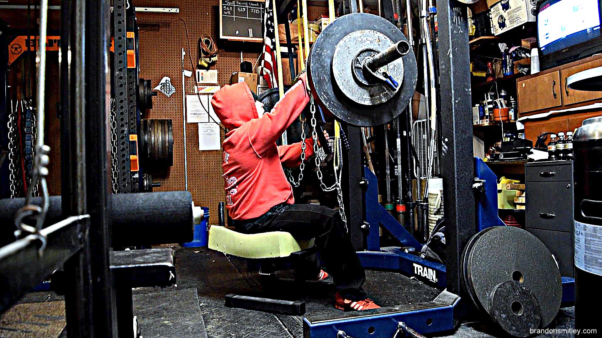 DE Lower: SSB Speed Squats, 315x15 Pause Squats, and More (w/VIDEO)