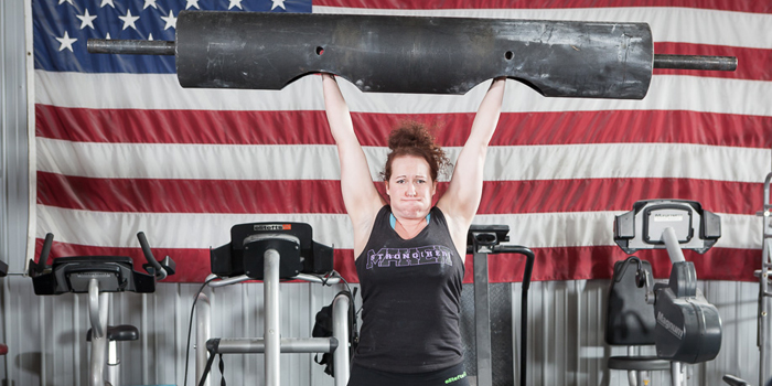 Strong(her) Overhead Press Progressions for the Novice Female Lifter