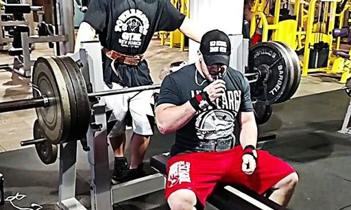 405 Raw Bench PR...Finally hit 4 plates! (w/ VIDEO)