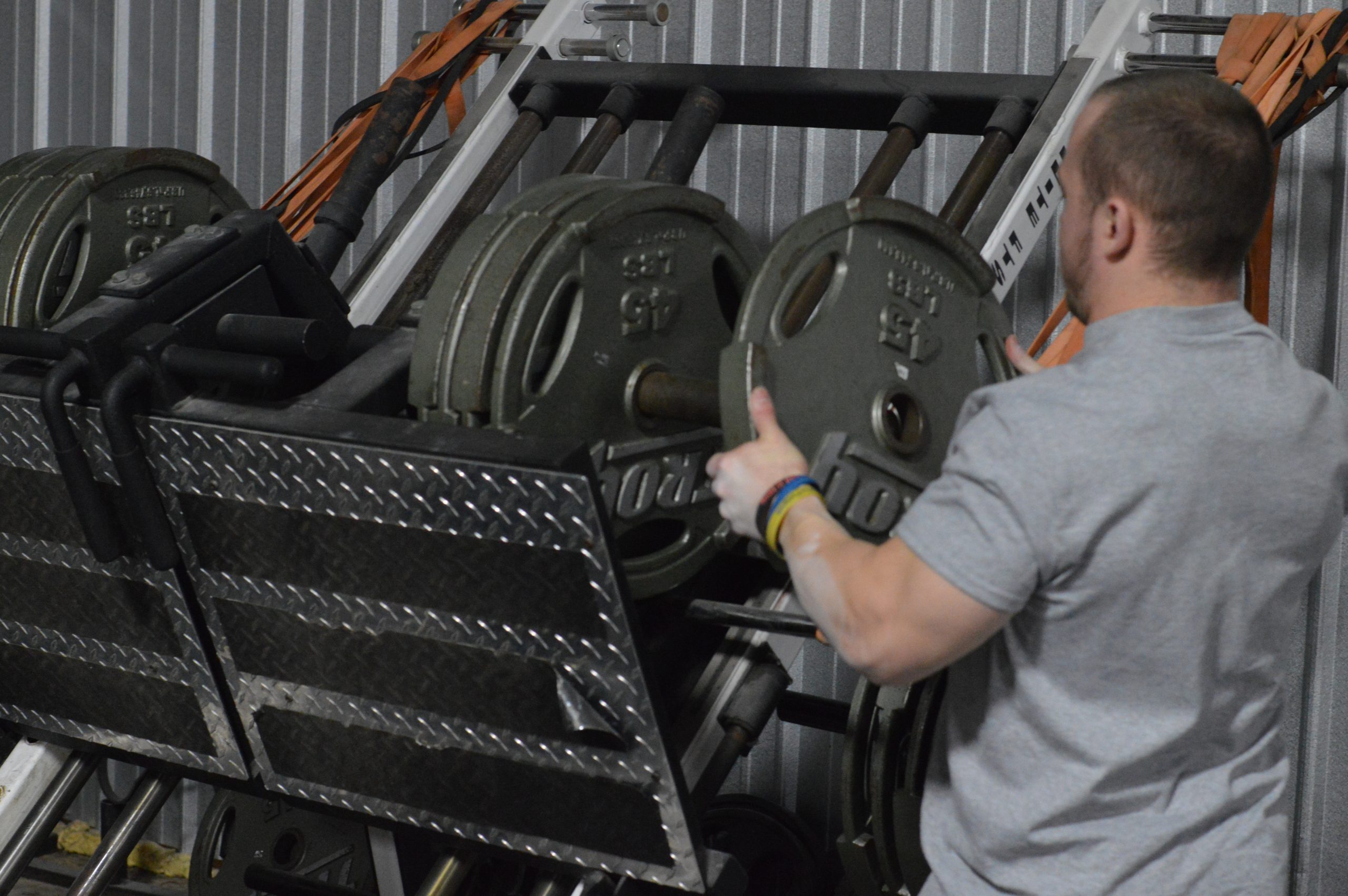 Bodybuilding Day: Leg Press Destruction