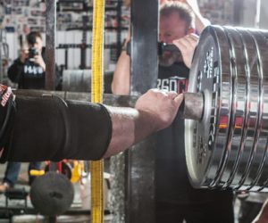 DAILY MOVEMENT - One Arm Bent Dumbbell Row