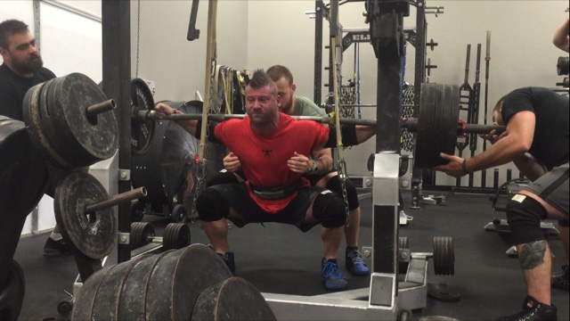 Reppin' out on squats!