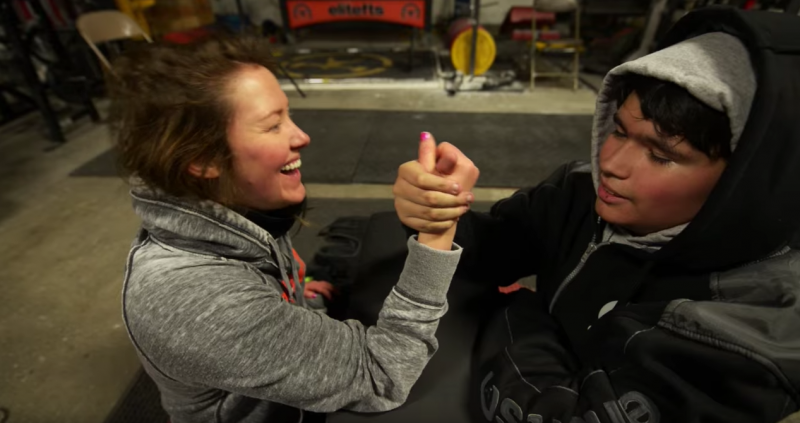 arm wrestle