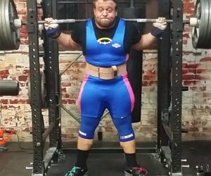 805x2 moving fast as hell on squat