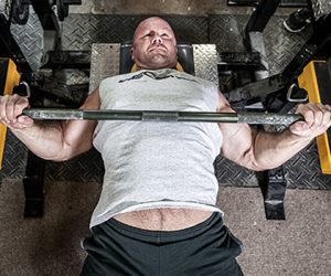 How to Bench 5 Plates Raw: 0 to 400 Real Quick