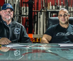 WATCH: Table Talk with Mark Dugdale — Should I Hire A Bodybuilding Coach?