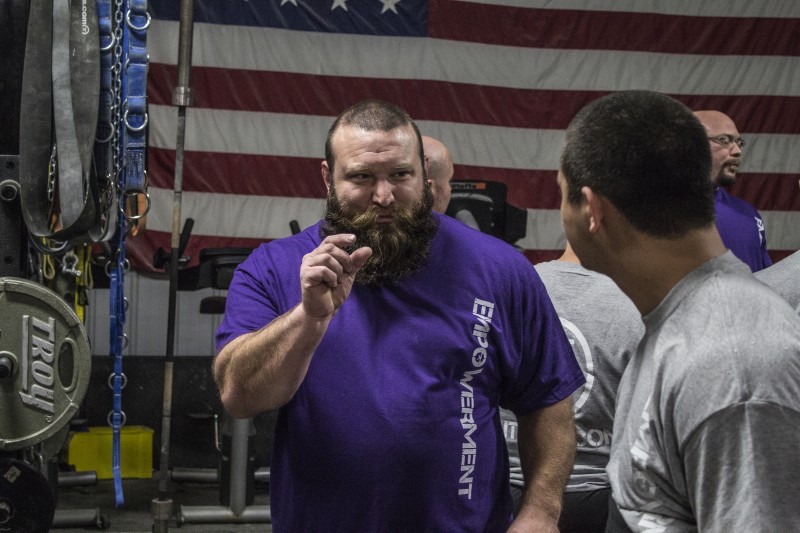 chad aichs helping lifter