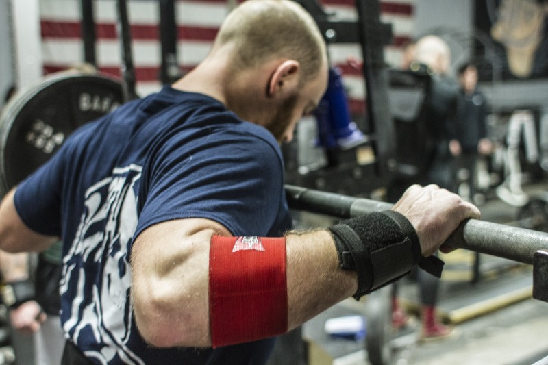 Hvad er reglerne til styrkeløft og powerlifting? 🏋️‍♀️
