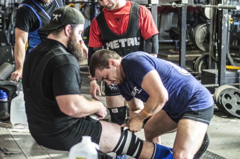 knee wrap training environment