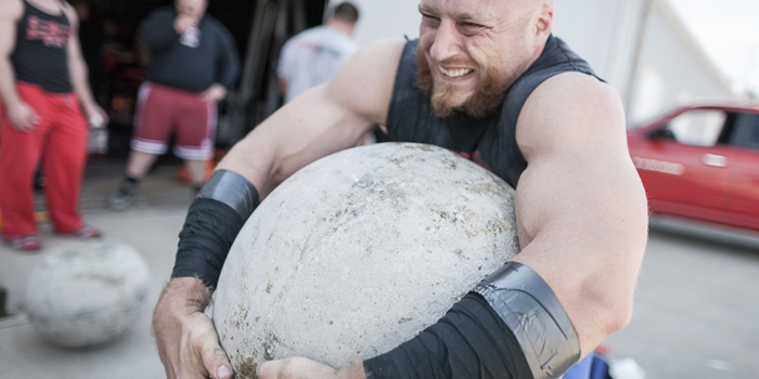 Tacky and Tactics: 10 Tips to Win Your Strongman/Strongwoman Pro Card