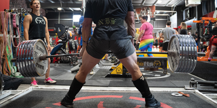 CrossFit  The Sumo Deadlift