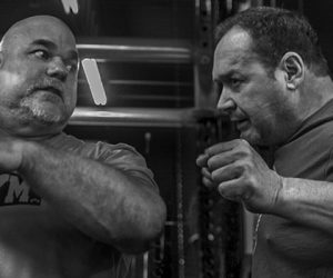 WATCH: Ed Coan and Dave Tate Coach the Squat