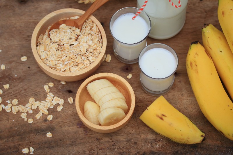 oat flakes with milk