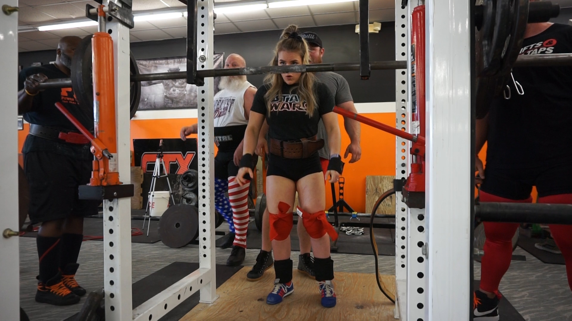 Reverse Band Squat - 475x4