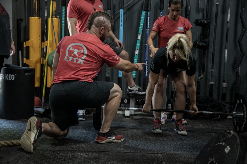 coaching deadlift