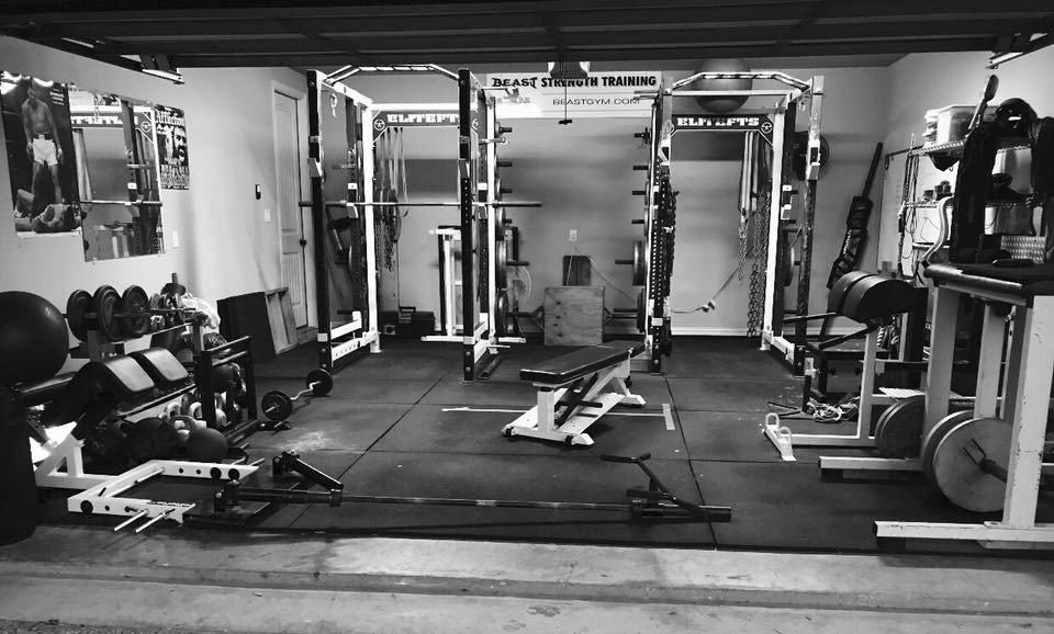 GARAGE GYM EGGERS