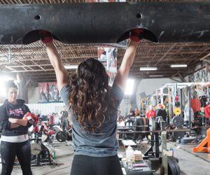 5 Strict Press Cues for the Strongman
