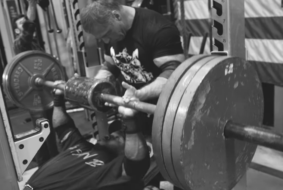 John Meadows, Shaun Clarida & Terrence Ruffin Stop Out To The elitefts To Hit A Mr Olympia Style Chest & Shoulder Workout 